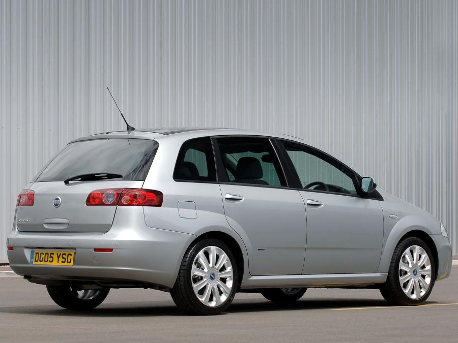  Fiat Croma 2005 года  (UK) (фото 12 из 16)